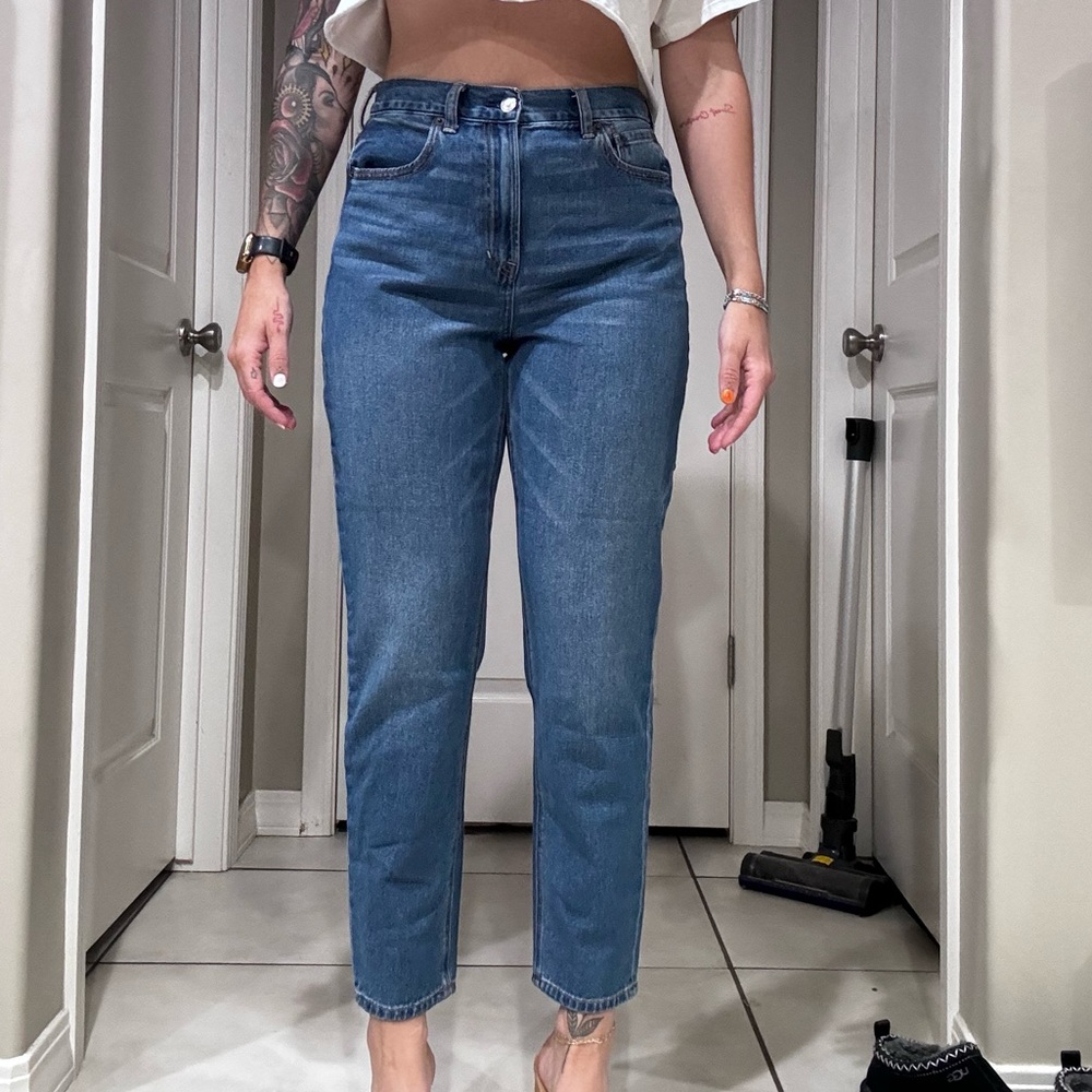 American eagle mom jeans